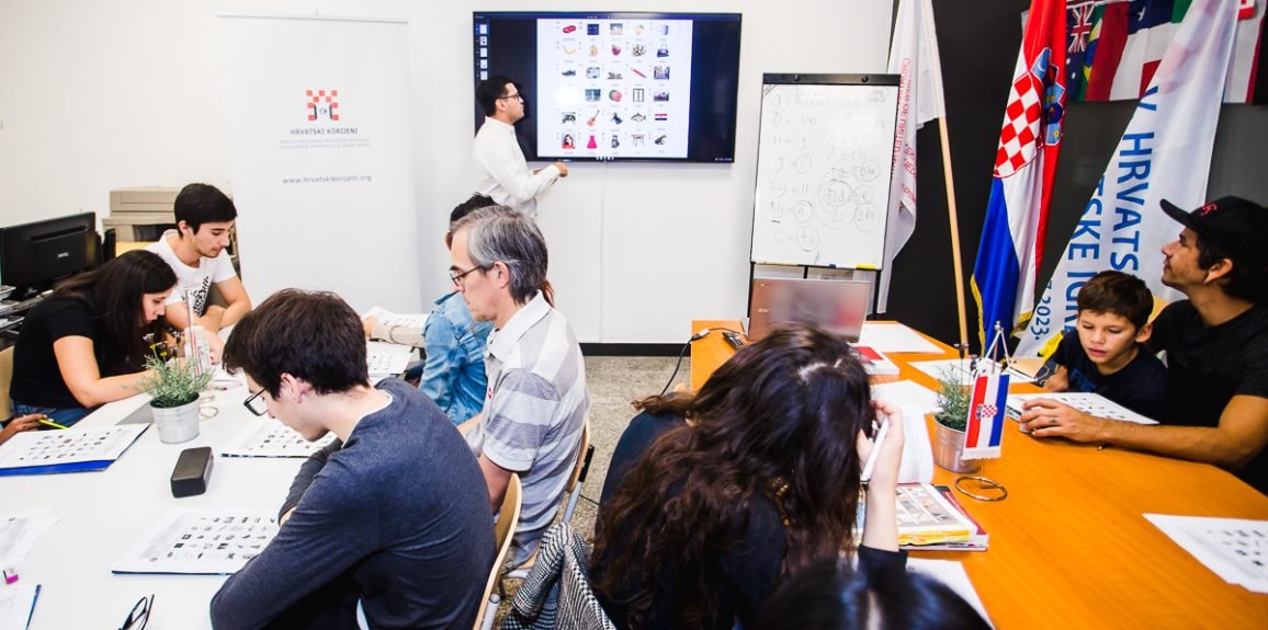 385551757_1326816404875668_8944683847997091959_n