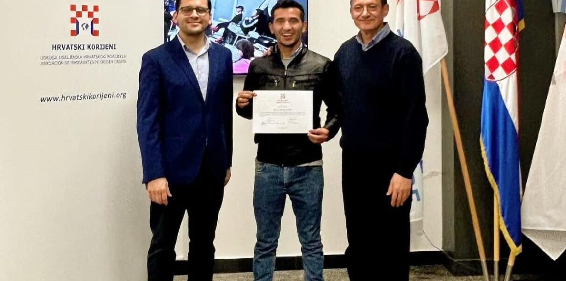 411162696_210983482060274_2746438208181002763_n