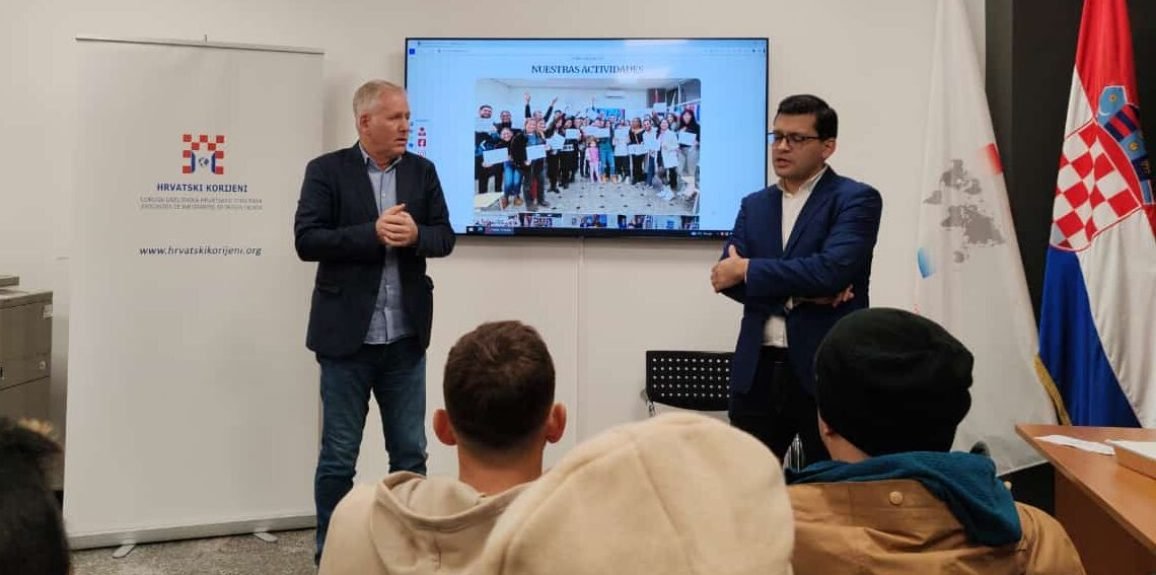 WhatsApp Image 2024-11-13 at 18.50.00